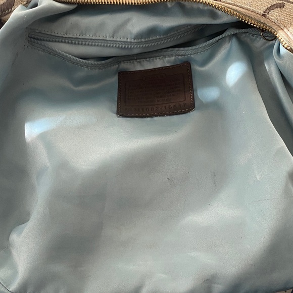 Authentic Coach Signature Hobo Shoulder Bag in Beige & Brown w/Light Blue Lining - Picture 9 of 14